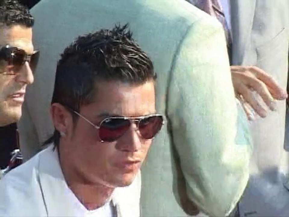 SNTV - Exklusiv: Ronaldo macht LA unsicher