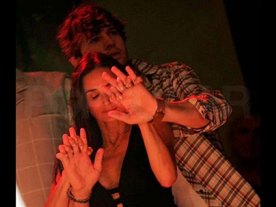 Demi Moore Dirty Dances with Snoop Dogg  HD