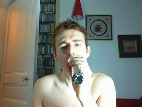 Wiwi égratigne les gauloises bleues