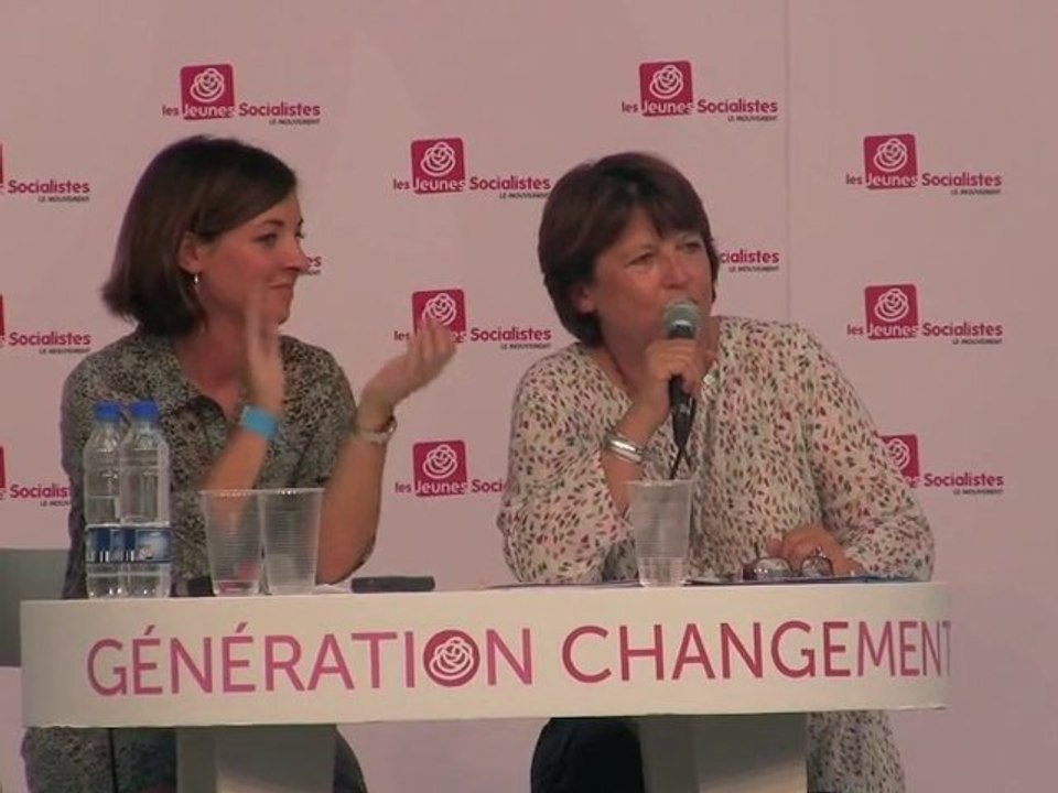 Martine Aubry face aux Jeunes Socialistes