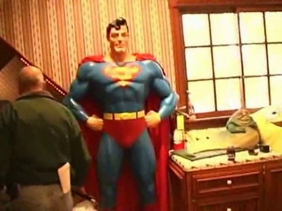 SNTV - Exklusiv: Aufnahmen aus Neverland