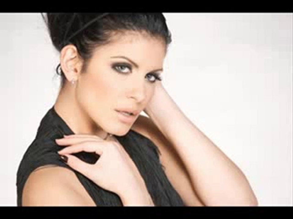 Anelia - İgrata Mi Haresva (2010)