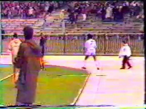MCA 1 - JSK 0 en 1983 Un Mouloudia de Gala (Part I)