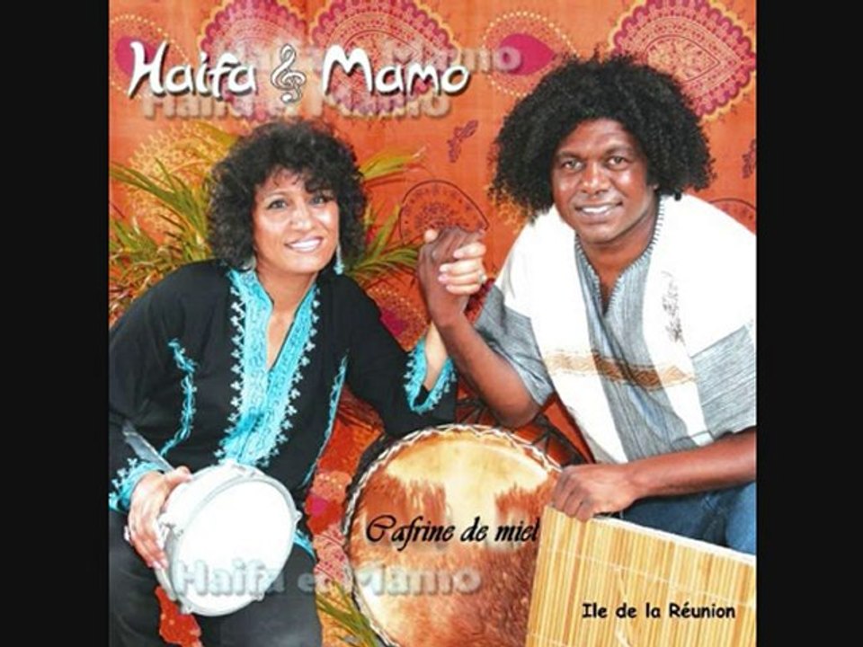 Haïfa et Mamo chantent "Cafrine de Miel"