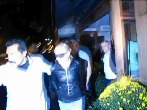 SNTV - Exklusiv: Komische Promi-Paare