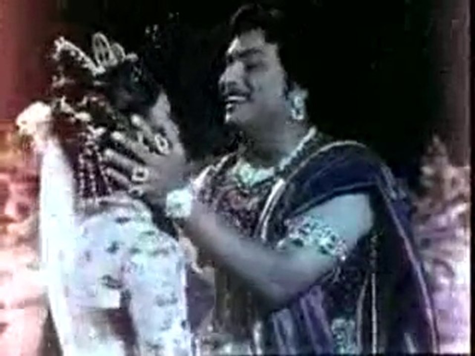 Kannil Vanthu Minnal Pol