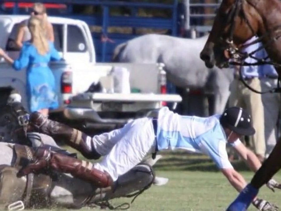 SNTV - Exklusiv: Prinz Harry tanzt