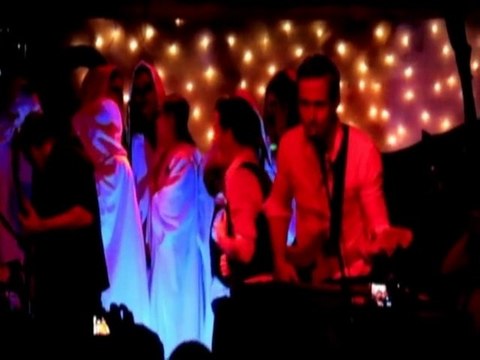 SNTV - Exklusiv: Ryan Gosling als Sänger