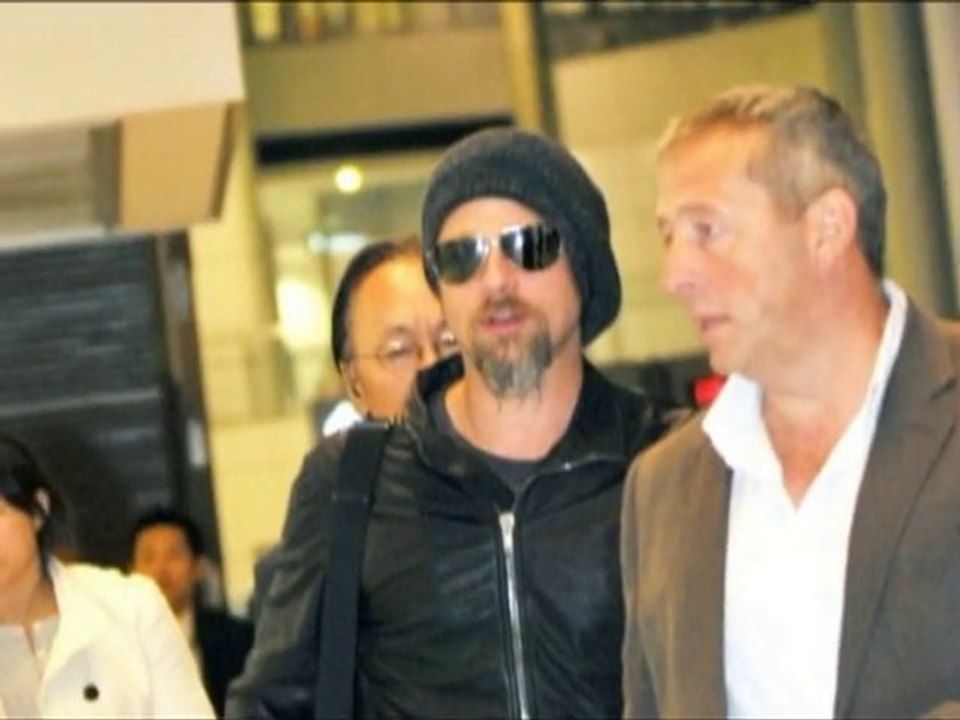 SNTV - Exklusiv: Brad Pitts Bart