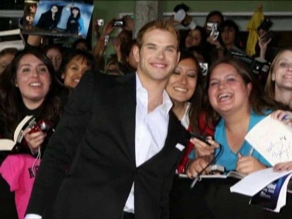 SNTV - Exklusiv: 'New Moon' Mode