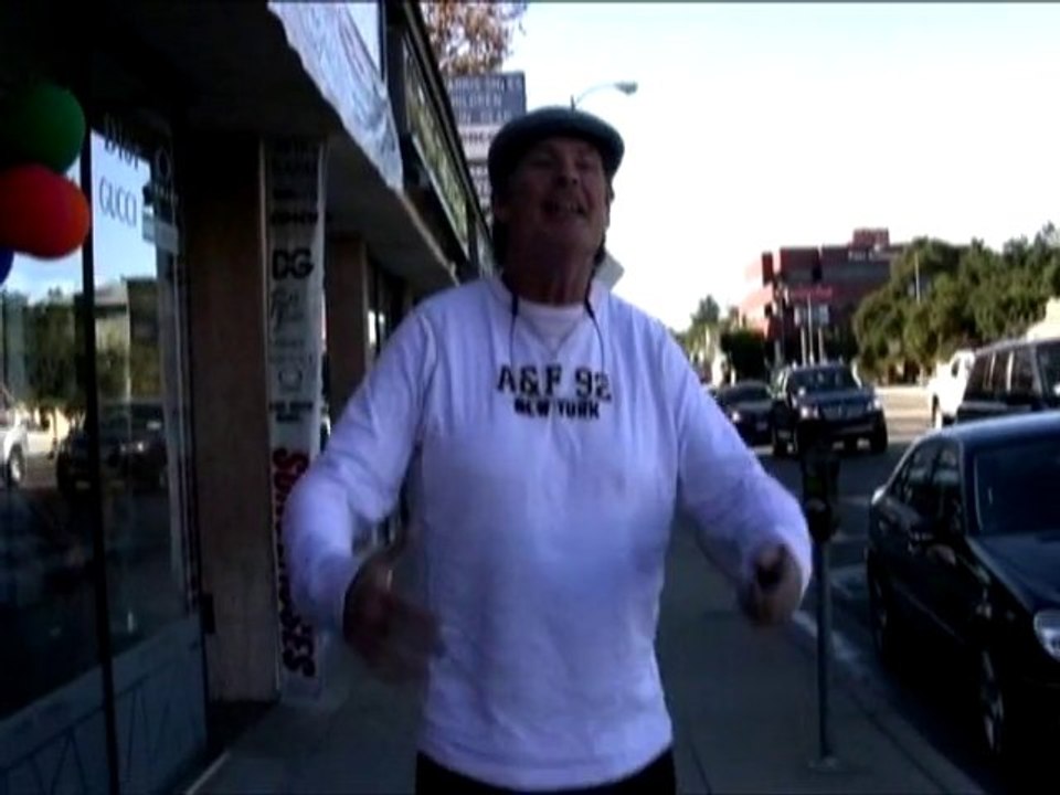 SNTV - Exklusiv: Der 'Hasselhoff-Notruf'