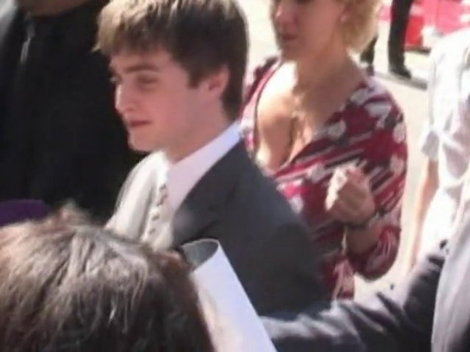 SNTV - Exklusiv: Shia LaBeoufs Umsatz