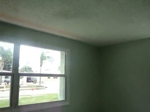 For Sale - 3br/2ba Pool Home in Tampa, FL