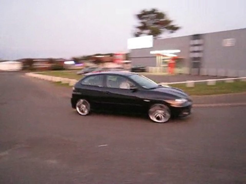 Sortie d'échappement sur ligne d'origine Seat Ibiza FR TDI