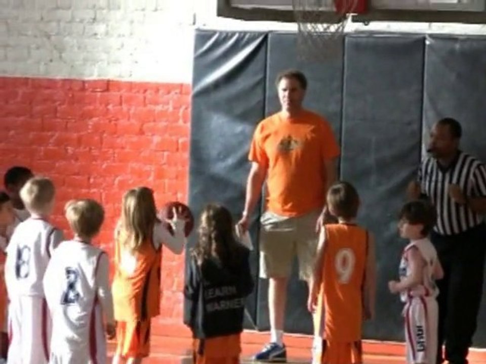 SNTV - Exklusiv: Stars lieben Basketball