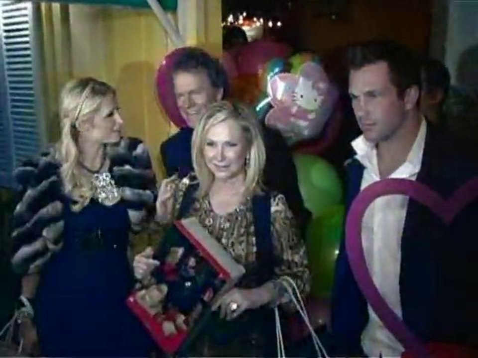 SNTV - Exklusiv: Paris Hiltons Geburtstag