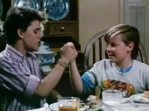 SNTV - Exklusiv: Corey Haim tot