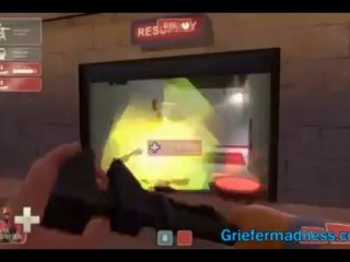 Team Fortress 2 TEAM ROOMBA Griefing with Sprays and more!