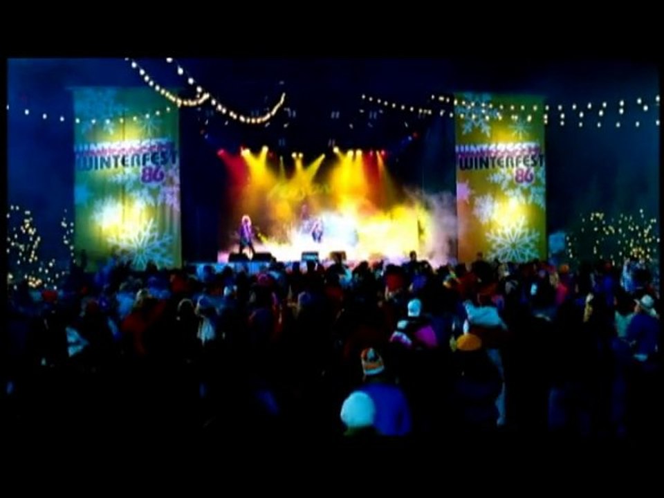 SNTV - Exklusiv! 'Hot Tub Time Machine'