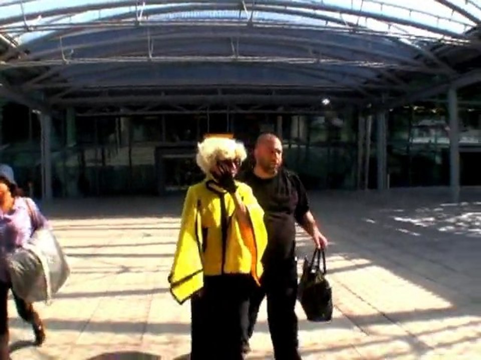 SNTV - Exklusiv: Lady Gaga und James Bond?