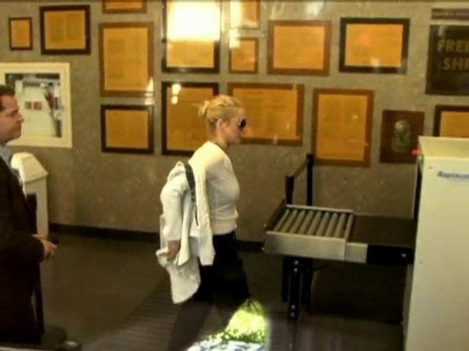 SNTV - Lindsays Kaution