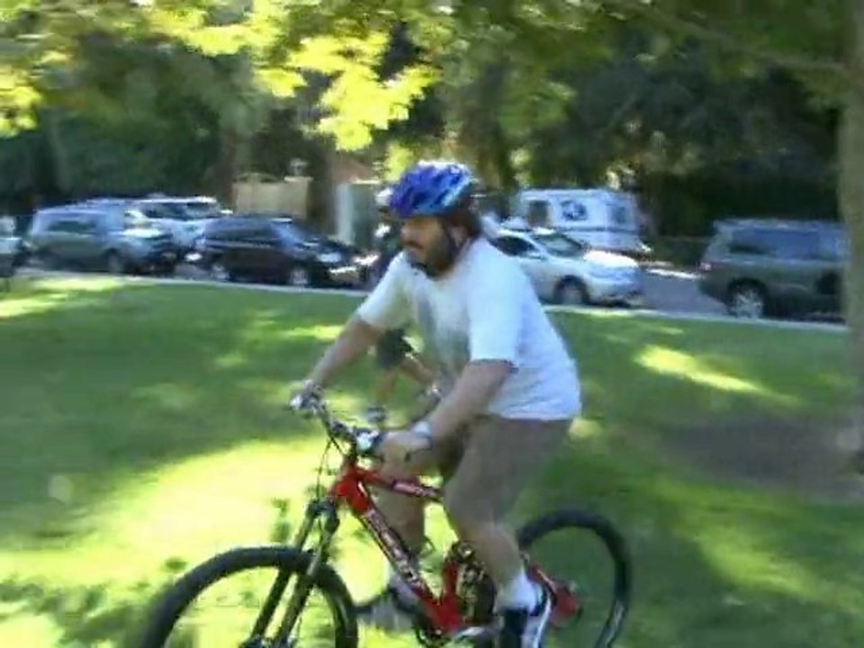 SNTV - Hollywoods 'Earth Day'