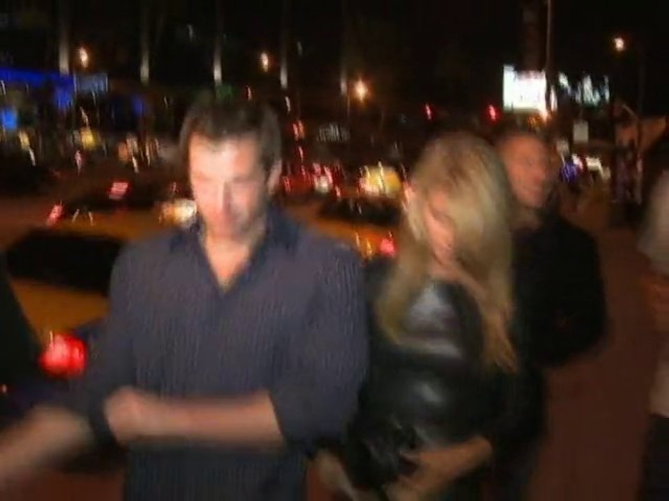 SNTV - Exklusiv: Paris nach der Trennung