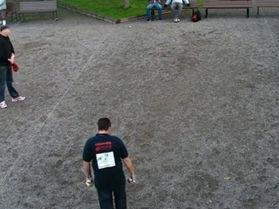 Bruno Le Boursicaud vs Jonas Jacobsen  tête-à-tête