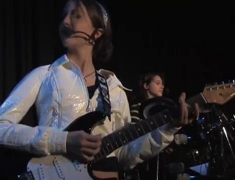 Twist And Shout Cover by MonaLisa Twins