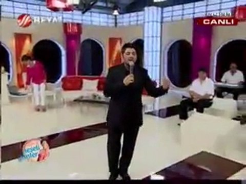 Azad Ayşen ile Neşeli Günler'e konuk oldu