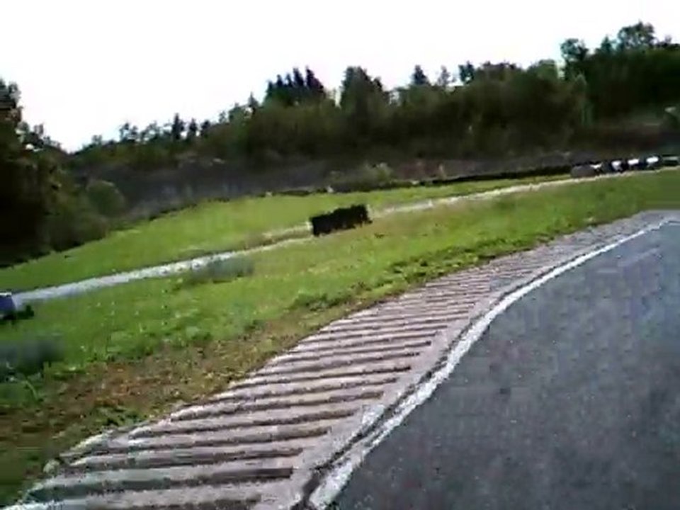quad sur piste