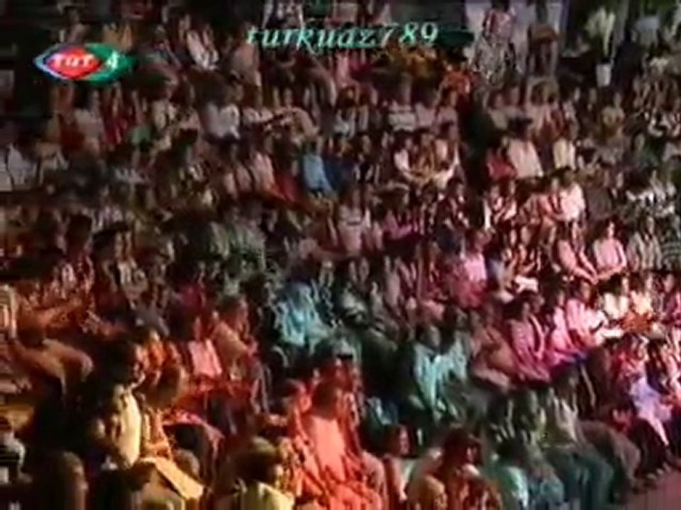 Esre İÇÖZ - Nar danesi