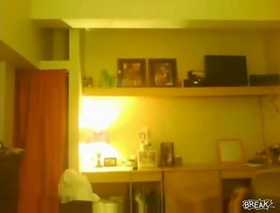 Pole dance fail