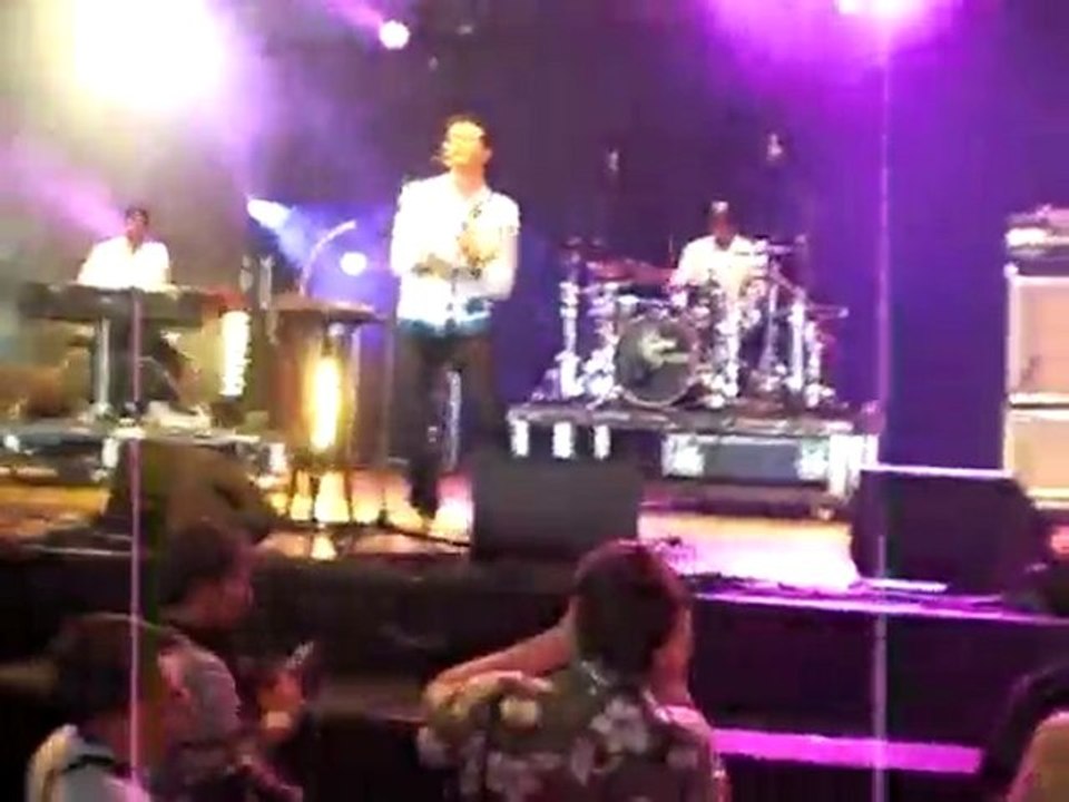 Mayer Hawthorne & The County Live Dour festival 2010 part 1