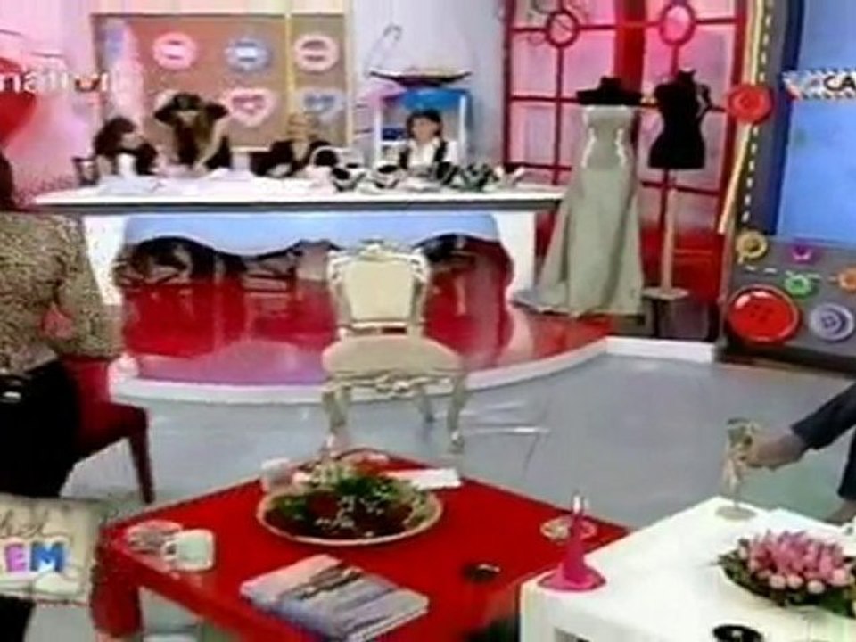 Umut Akyürek--->.Artık bu solan bahçede bülbüllere yer yok.!