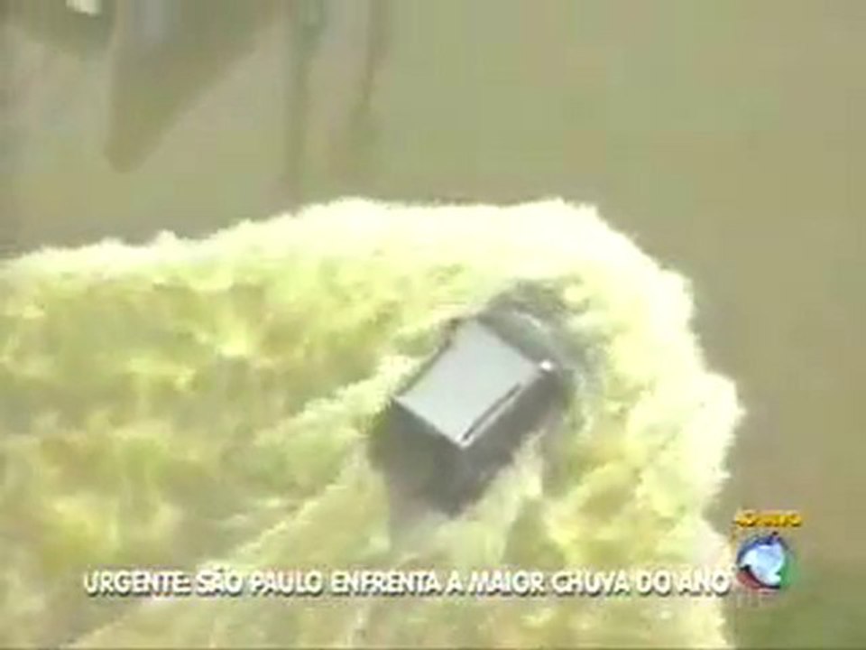 Troller nas Chuvas de SP