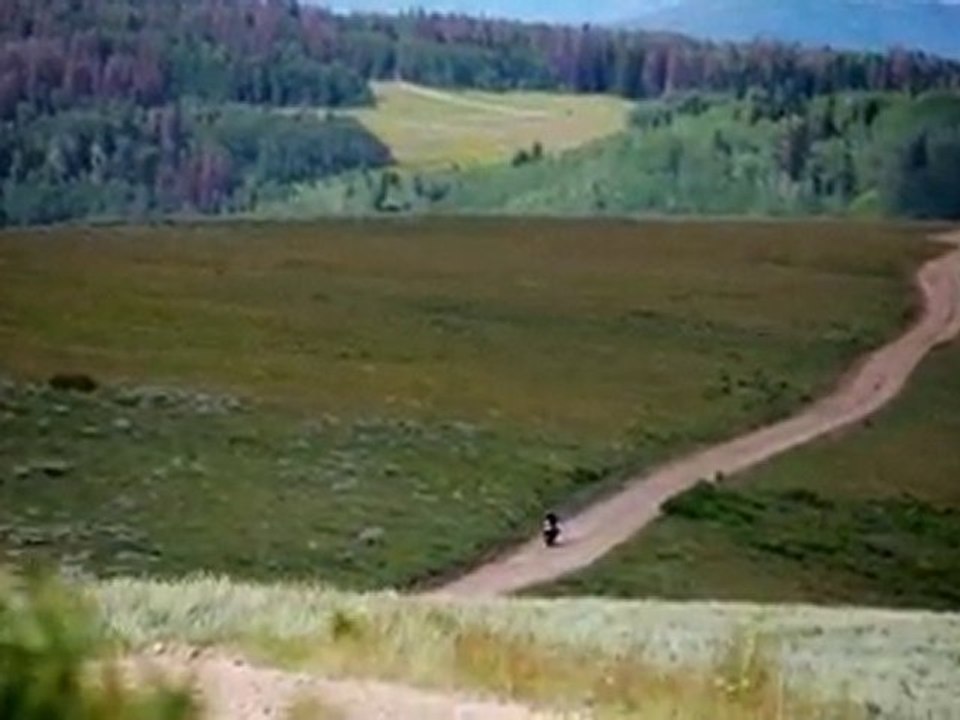 Yamaha XTZ 1200 Super Ténéré vidéo US