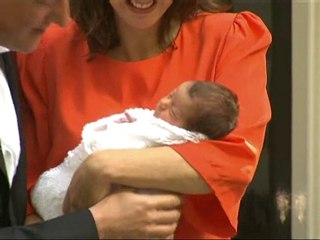 Camerons show off baby Florence