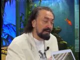 Adnan Oktar KocaeliTV röportajından milli gorus erbakan4