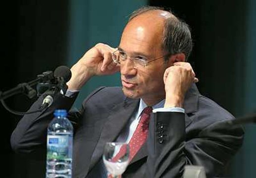 Télézapping : Eric Woerth est compétent, il tiendra