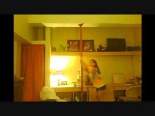 pole dancing fail