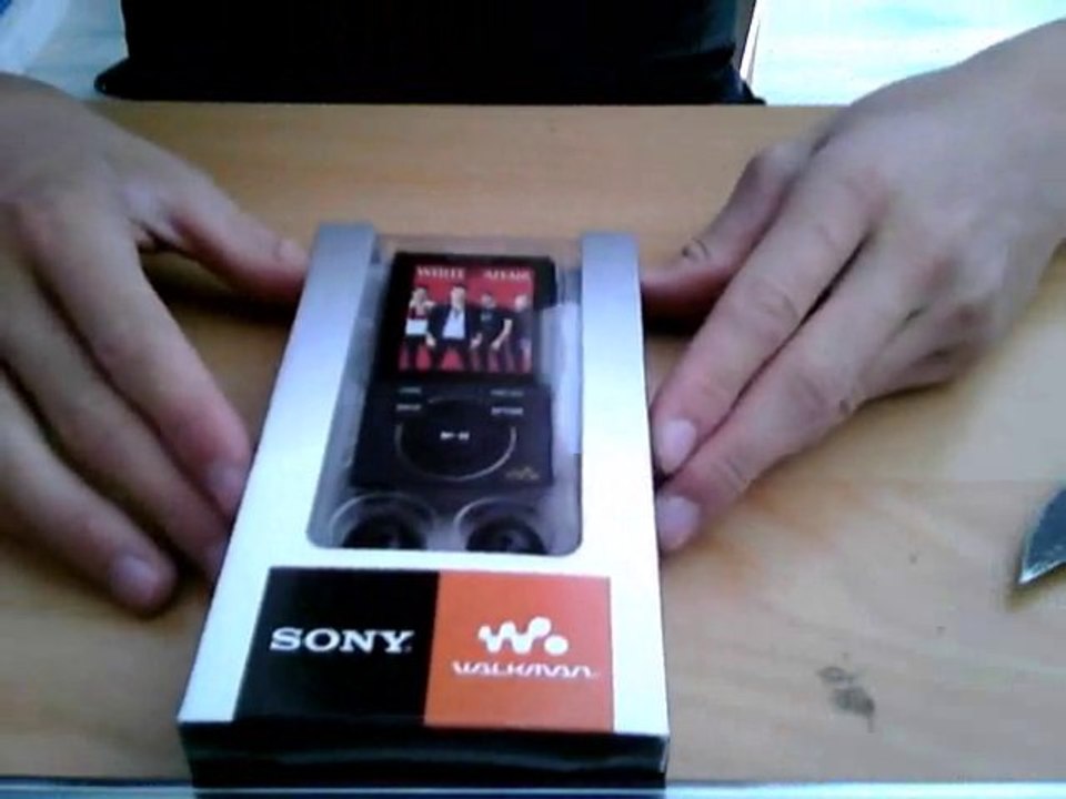 [DEBALLAGE] Sony Walkman MP4 4Go (NWZ-E443)