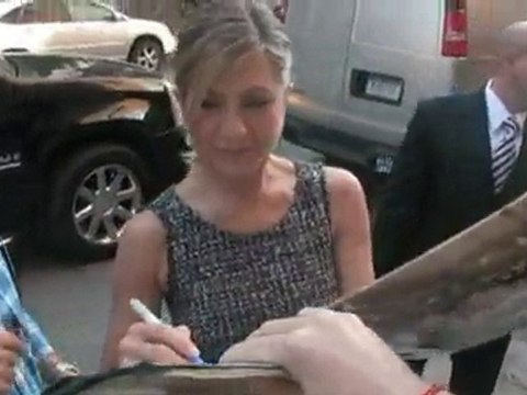 SNTV - Jen Aniston's new man?