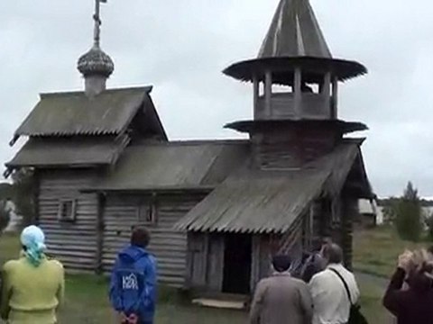 82.takaとkayoの世界旅行★サンクトペテルブルグ→ペトロザボーツクinロシア到着 世界遺産 動画