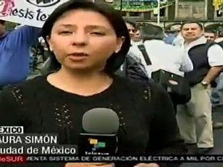 Informe de Felipe Calderón coincide con protestas