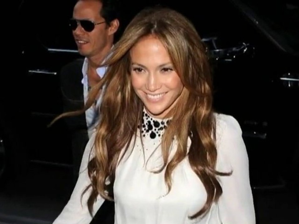 SNTV - J-Lo dans « American Idol »