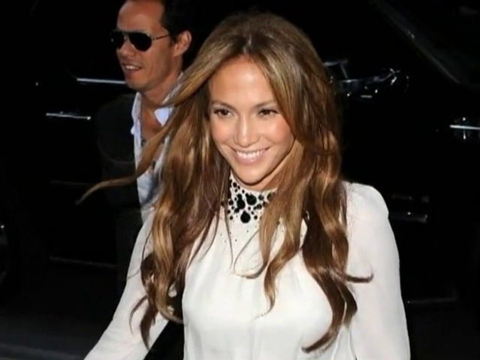 SNTV - Exklusiv: J-Lo bei 'American Idol'