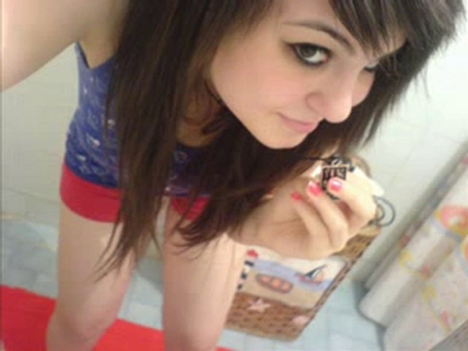 Süper şarkı valla:Dßyn. upload DeRYa DaVRaN