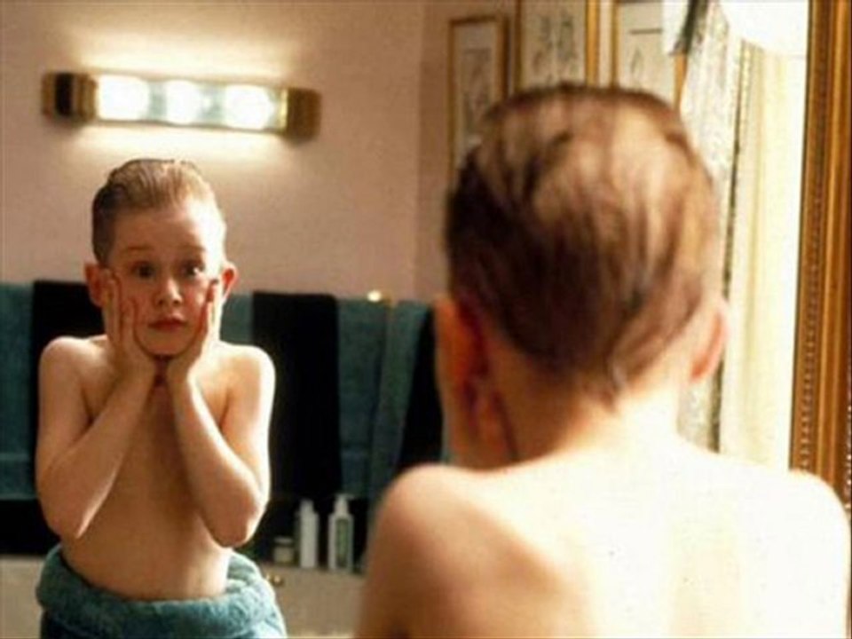 Home Alone (1990)  Part 1 OF 14