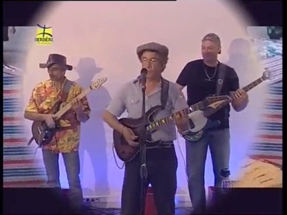 Tizi Wezzu - Samy Syphax - Berbère TV 06 08 2010